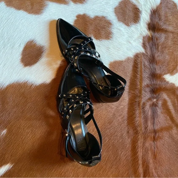 Patent leather shoe - Picture 4 of 8